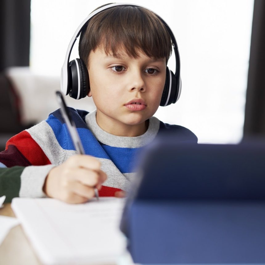 boy-in-headphone-during-homeschooling-2021-08-31-22-23-55-utc-min
